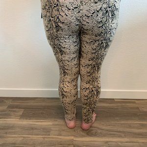 INC International Concepts INC Shaping Knit Full-Length Snakeskin Leggings